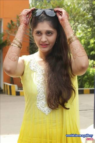 Surabhi latest Stills - World Cinema Gallery