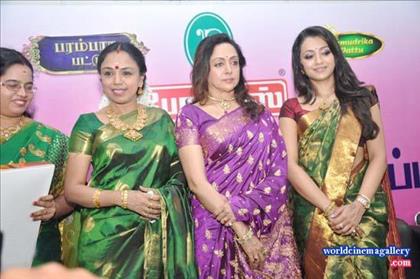 Trisha Pothys Silk Saree Contest Stills