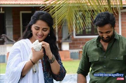 Anushka Shetty Stills in Bhaagamathie Movie