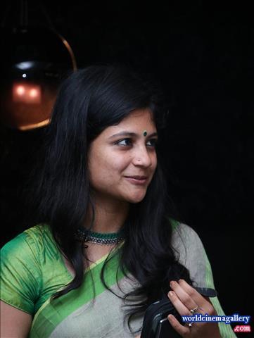 Aruvi Heroine Aditi Balan Photo Stills