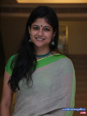 Aruvi Heroine Aditi Balan Photo Stills