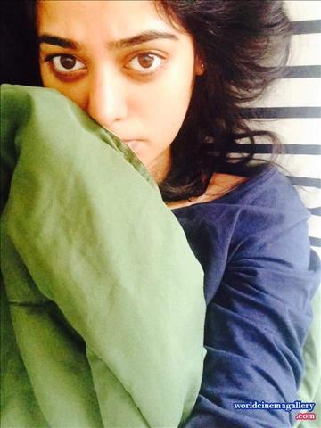 Bindu Madhavi Latest Stills