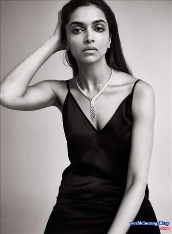 Deepika Padukone latest hot stills