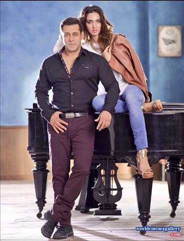 Kiara Advani Latest Stills