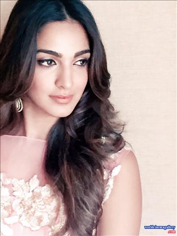 Kiara Advani Latest Stills