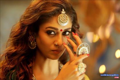 Nayanthara Saree stills
