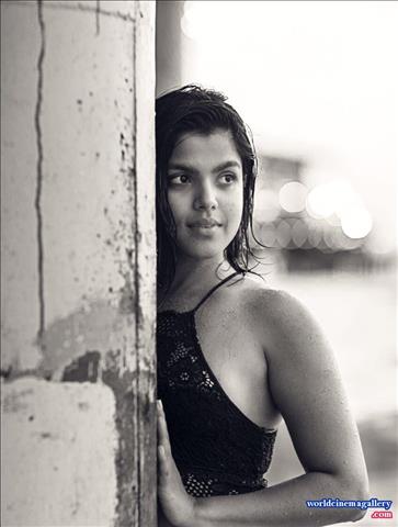 Pooja Devariya Hot Stills