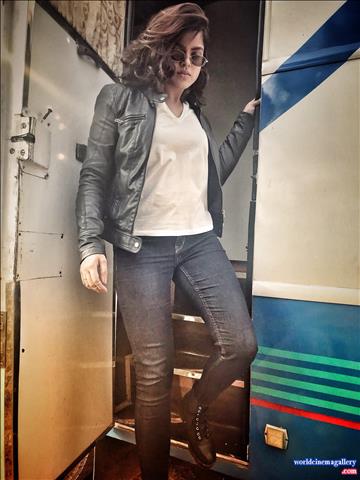 Pooja Devariya Hot Stills