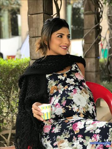 Rachel white latest hot stills 