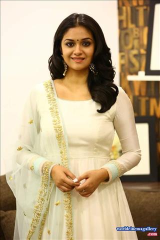 Keerthy Suresh Stills at Thaanaa Serndha Koottam