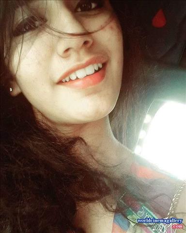 Priya Prakash Varrier Stills from Oru Adaar Love 