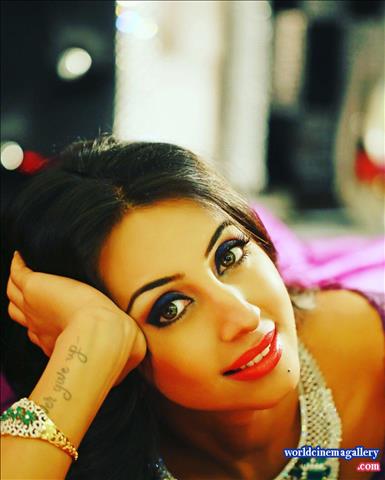 Sanjjana Galrani Hot Stills