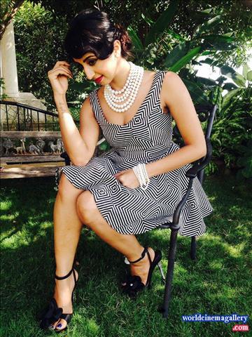 Sanjjana Galrani Hot Stills