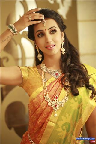 Sanjjana Galrani Hot Stills