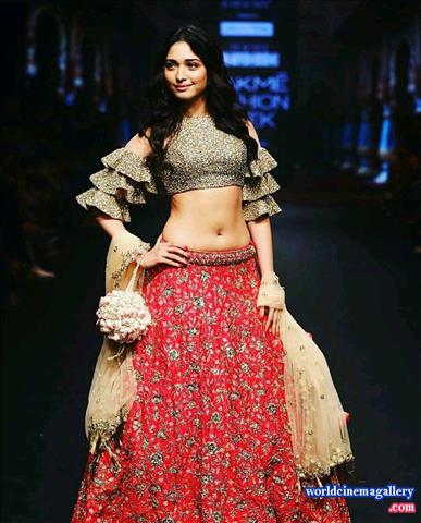 Tamanna Hot Stills at Lakme Fashion Week 2018