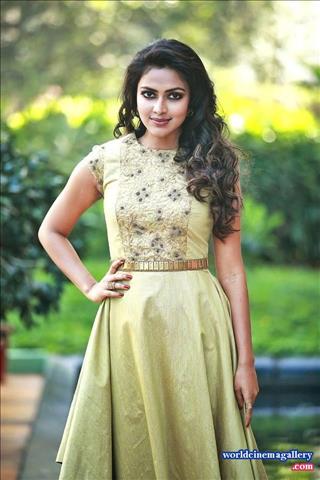 Amala Paul Latest PhotoShoot