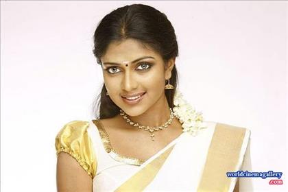 Amala Paul Latest PhotoShoot