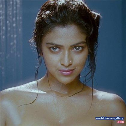 Amala Paul Latest PhotoShoot