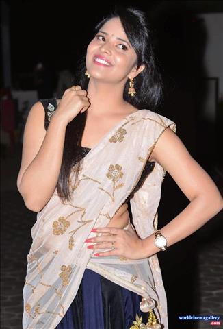 Anasuya Stills at Mosagallaku Mosagadu Movie Audio Launch