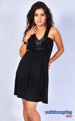 Archana Gupta Stills in Hangover Malayalam Movie