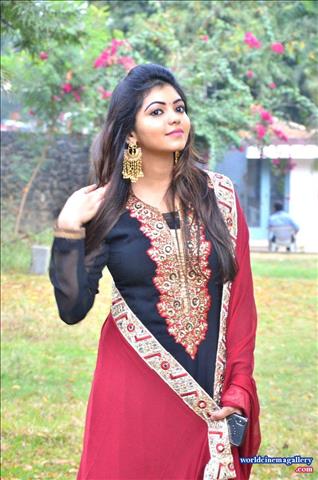 Athulya Ravi Latest Stills 