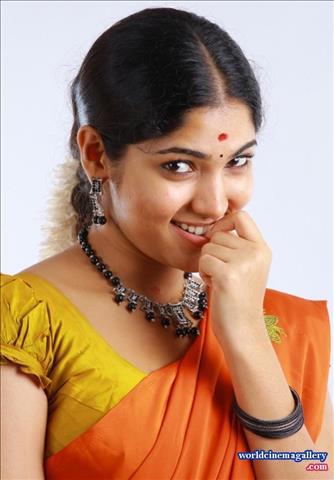 Banu Stills