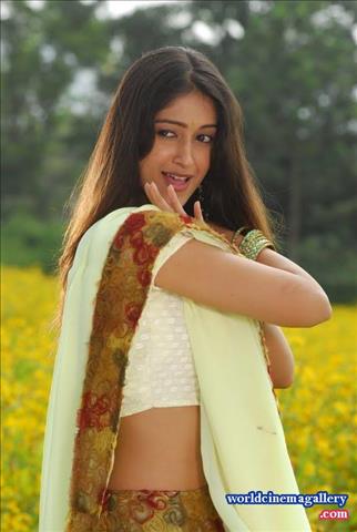 Ileana D'cruz Araku movie Stills