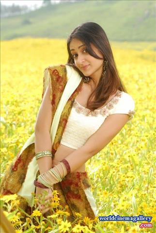 Ileana D'cruz Araku movie Stills