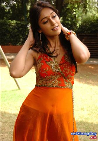 ileana d'cruz Orange colour dress Stills