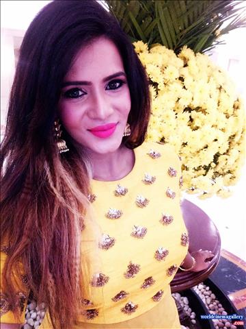 Meera Mitun from Thana Serntha kootam Stills