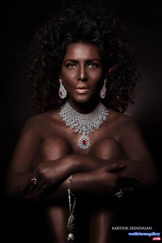 Meera Mitun Latest Stills