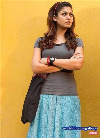 Nayanthara Stills in Naanum Rowdydhaan Movie