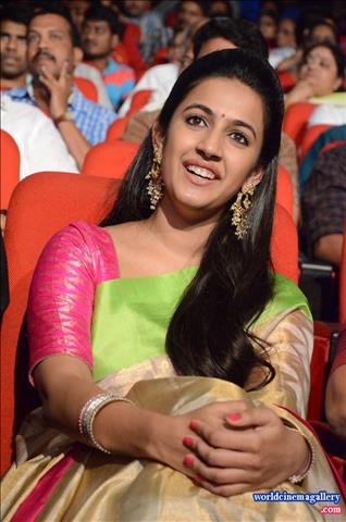 Niharika Stills at Oka Manasu Movie
