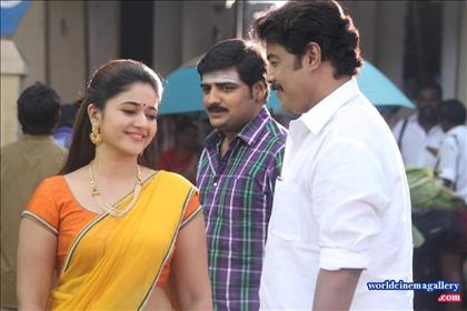 Poonam Bajwa in Muthina Kathirikai