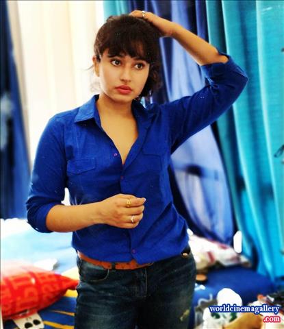 Poonam Bajwa Latest Stills - World Cinema Gallery