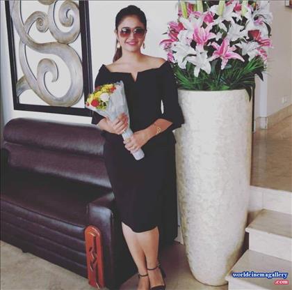 Poonam Bajwa Latest Stills - World Cinema Gallery