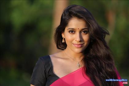 Rashmi Gautam Stills in Guntur Talkies Movie