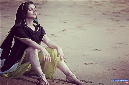 Rubina Dilaik Hot Stills