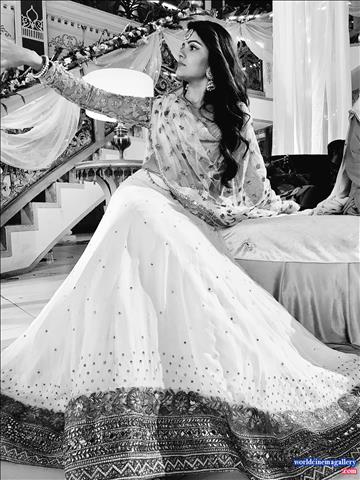 Rubina Dilaik Hot Stills