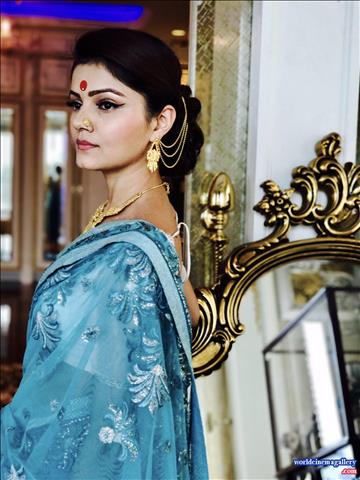 Rubina Dilaik Hot Stills