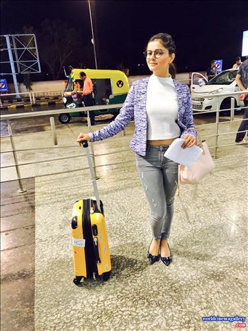 Rubina Dilaik Hot Stills