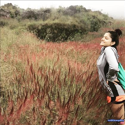 Rubina Dilaik Hot Stills