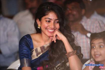 Sai Pallavi karu Movie Stills