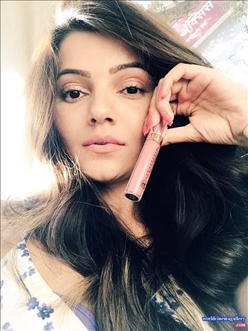 Shakti Astitva Ke Ehsaas Ki Actress Rubina Dilaik Bikini Stills