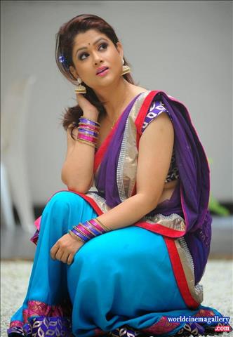 Shilpa Chakravarthy Stills in Half Saree
