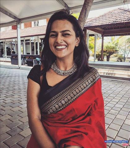 Shraddha Srinath at Vikram Vedha 100 days success meet