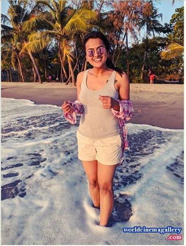 Shraddha Srinath Hot Stills