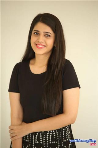 Simran Pareenja Stills