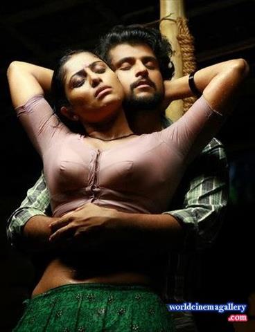 Vinutha Lal Hot Stills in Parankimala Movie