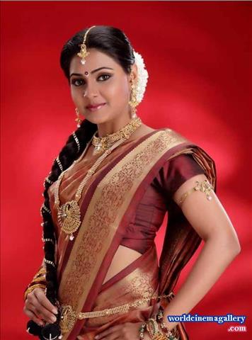 Actress in Bridal look